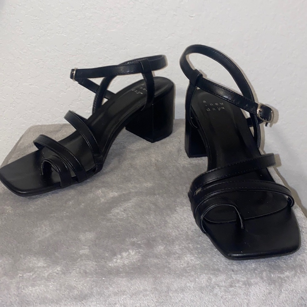 New day chunky heel sandals worn once